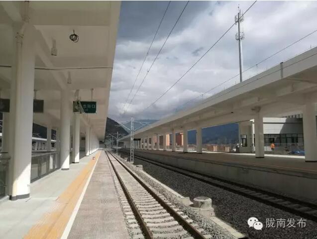 蘭渝鐵路最新進展！除胡麻嶺隧道外已全線鋪通