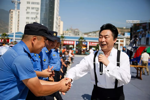 2019武都花椒產(chǎn)銷對接（電商）洽談會(huì)在階州廣場隆重開幕~